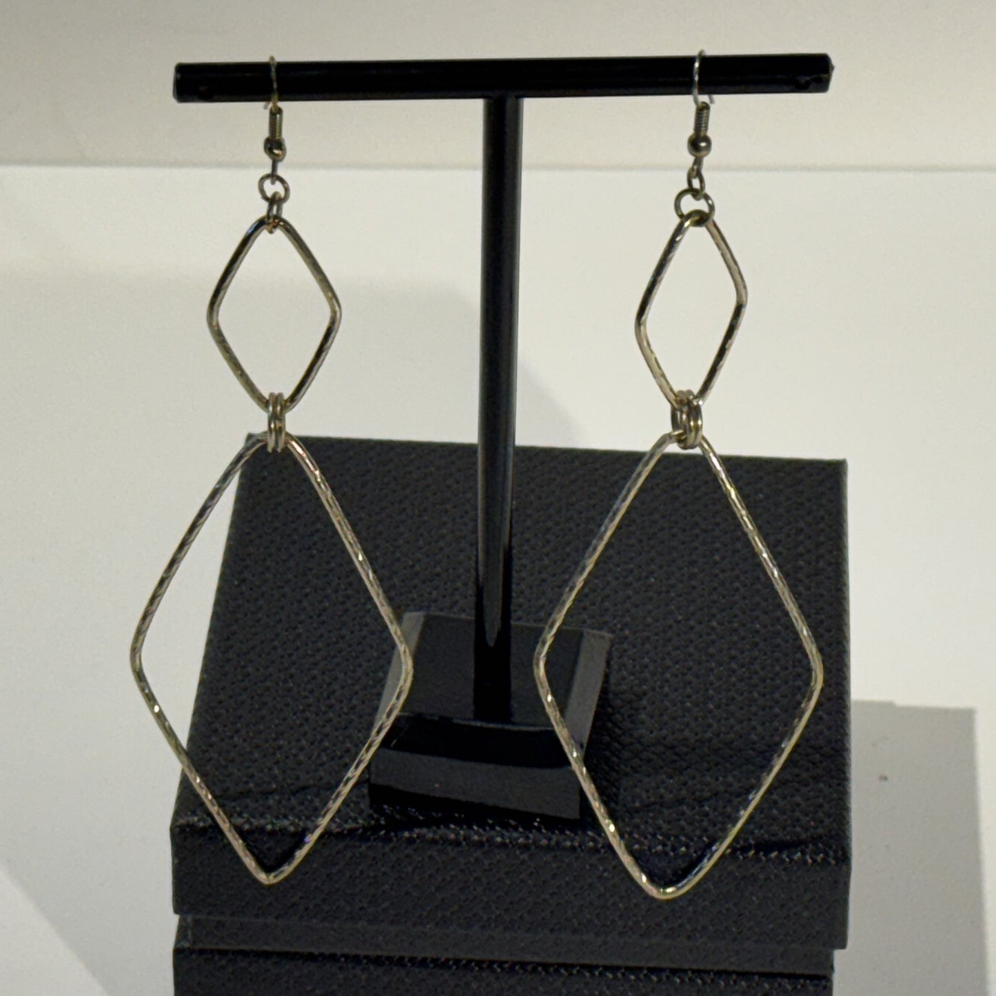 “Geometry meets glamour”  - Wire earrings