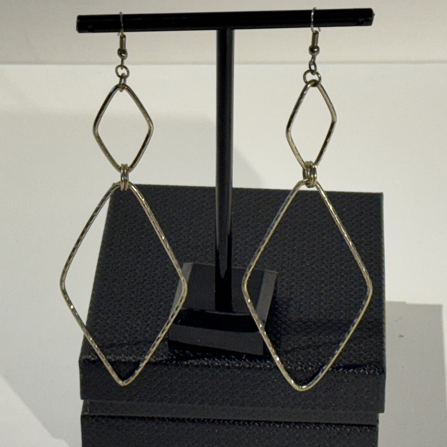 “Geometry meets glamour”  - Wire earrings